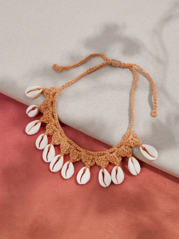 Collar con diseño de concha - Imagen 3