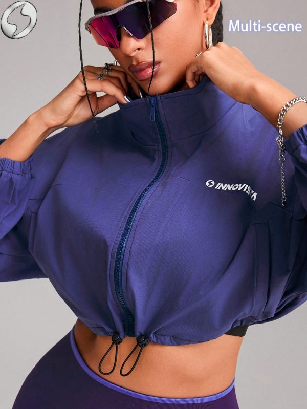 Chaqueta deportiva y para actividades al aire libre con cremallera y contraste