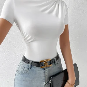 Firerie Camiseta unicolor con diseño fruncido de cuello barco