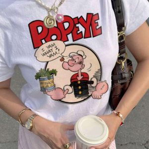 Camiseta casual de mujer de manga corta y cuello redondo con estampado de letras de colores